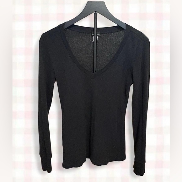 Wet Seal Dark Knit Top - Picture 1 of 5